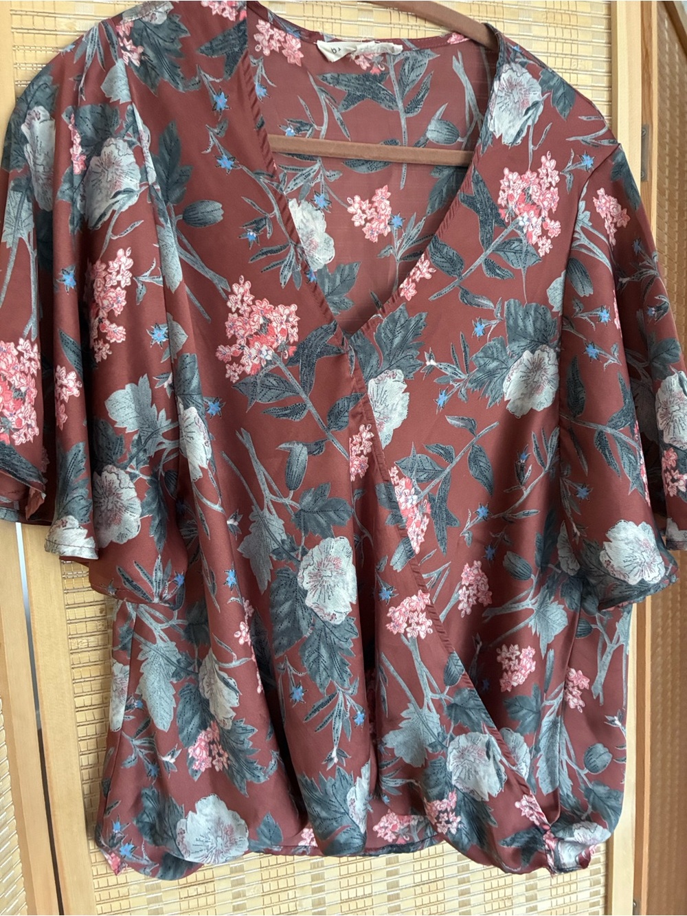 By Together Rust Floral V-Neck Flutter Sleeve Top with Pink & Gray Blooms
